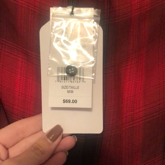 FLANNEL - Picture 4 of 6